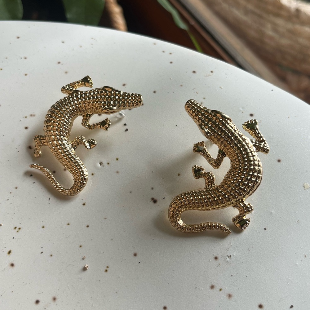 Gold Alligator/Reptile Stud Earrings - Fashion Jewelry